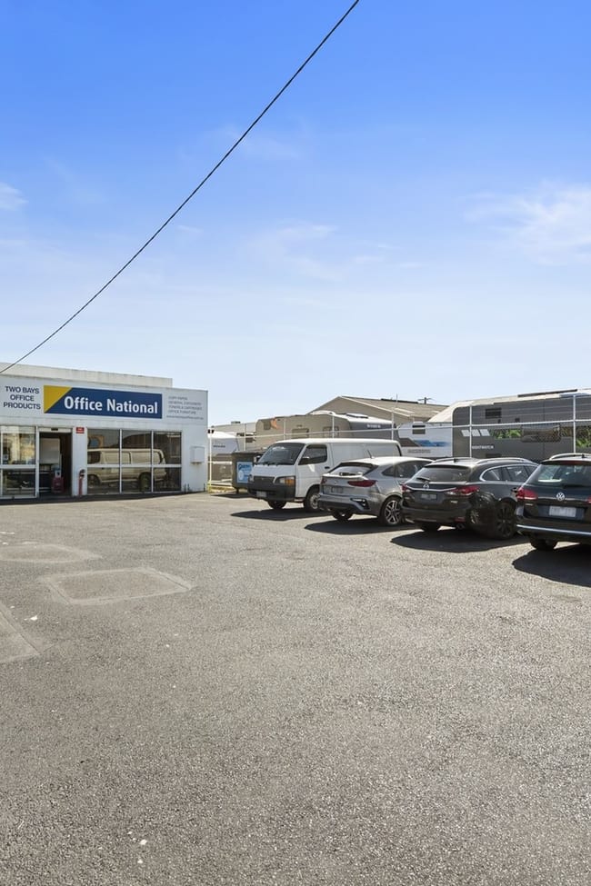 10 Tooyal Street Frankston VIC 3199