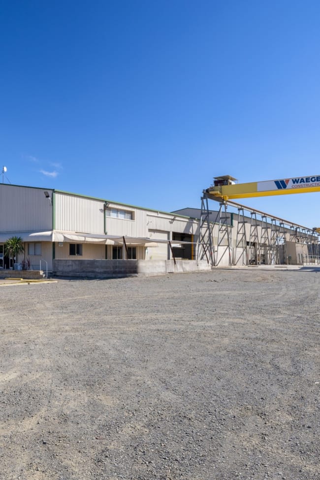 17 Shipley Drive and 140 Racecourse Road Rutherford NSW 2320