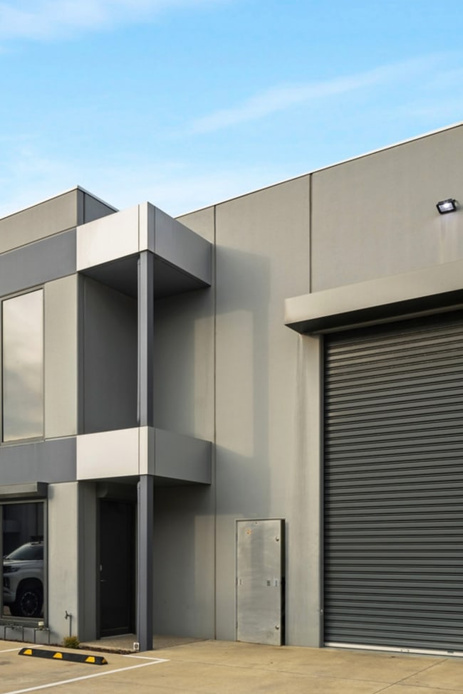 16/7 Samantha Court Knoxfield VIC 3180