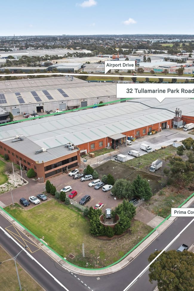 32 Tullamarine Park Road Tullamarine VIC 3043 32 Tullamarine Park Road Tullamarine VIC 3043