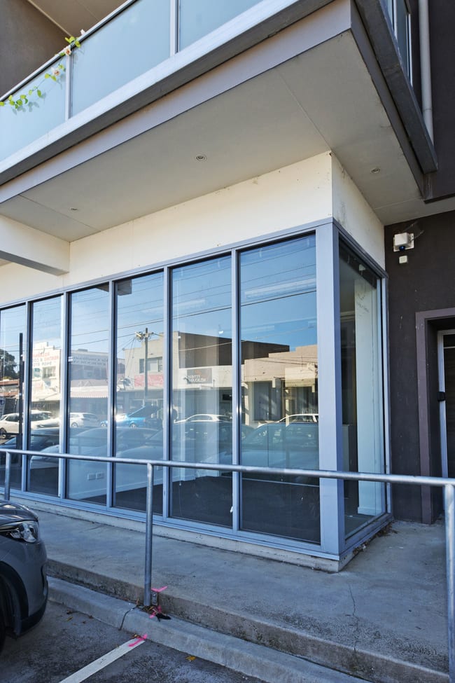 30 Beetham Parade Rosanna VIC 3084 30 Beetham Parade Rosanna VIC 3084