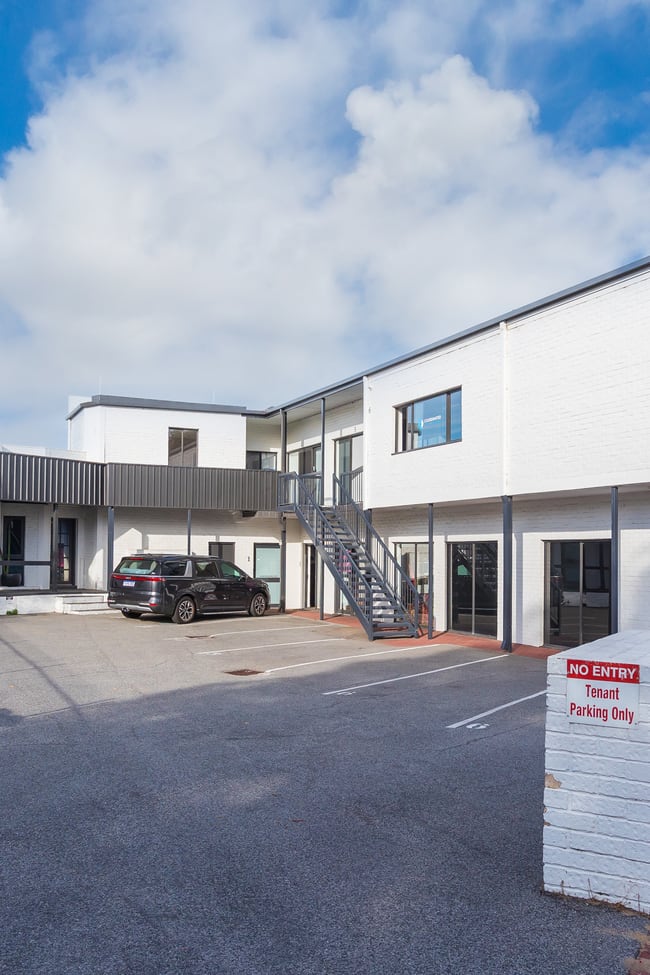Suite 1/194 Scarborough Beach Road Mount Hawthorn WA 6016