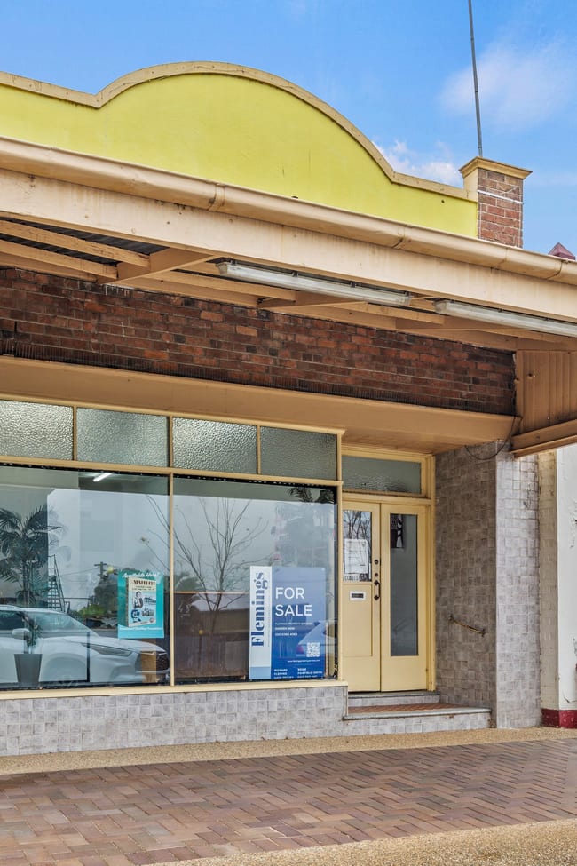 10 Neill Street Harden NSW 2587
