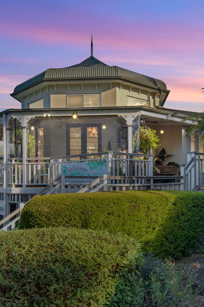 6/184 Main Street Montville QLD 4560