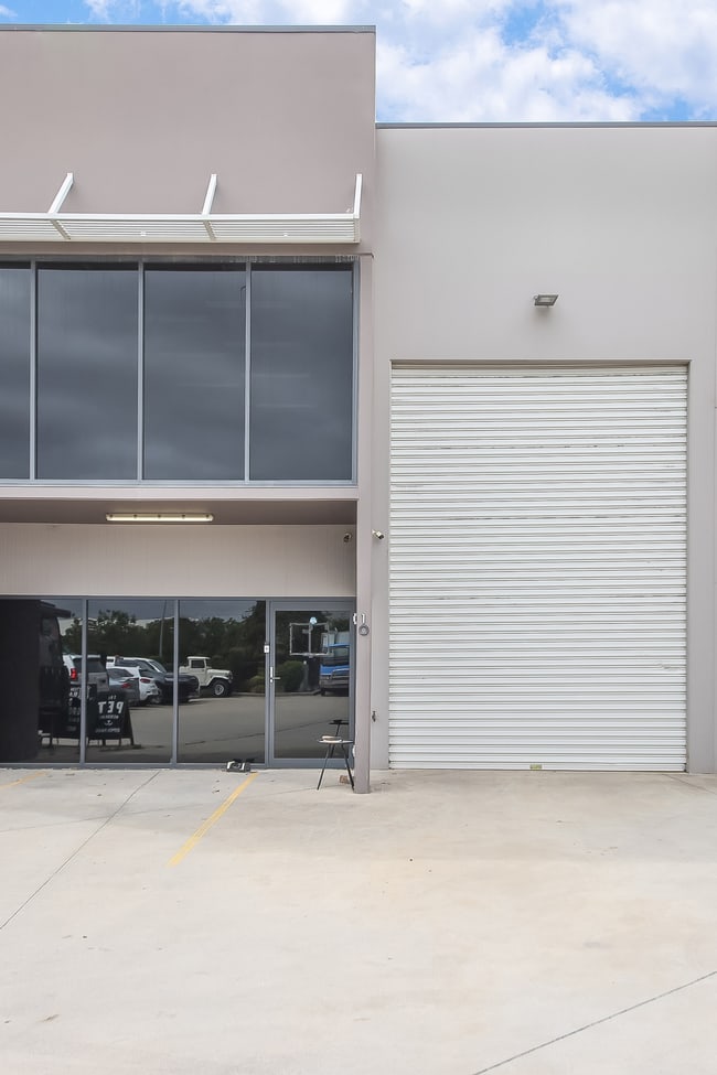10/5-7 Lone Pine Place Smeaton Grange NSW 2567