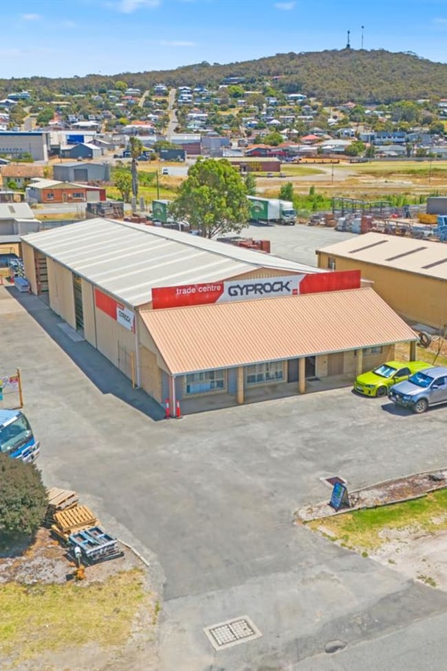 13 Graham Street Centennial Park WA 6330