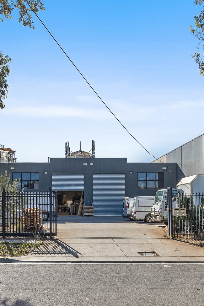 2/10 Loop Road Werribee VIC 3030