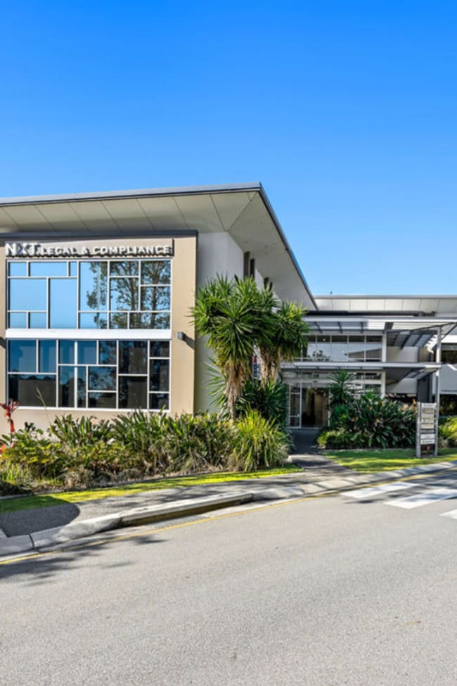2/2728 Logan Road Eight Mile Plains QLD 4113
