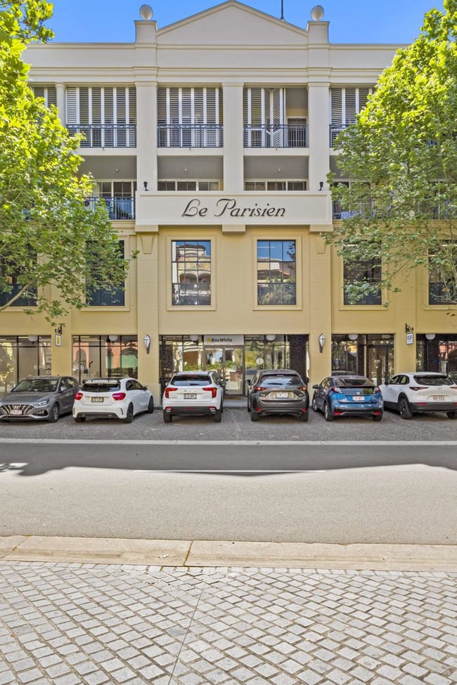 3029 The Boulevard Carrara QLD 4211