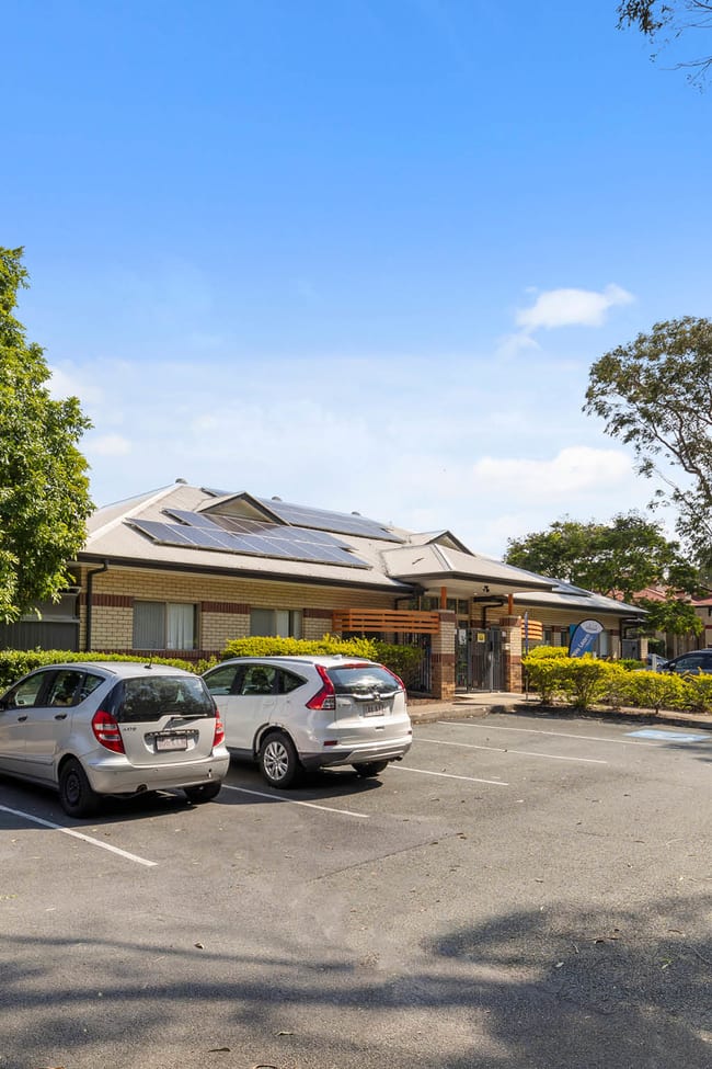 16 Carnarvon Close Forest Lake QLD 4078