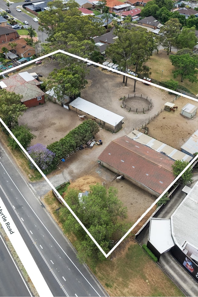 2 Myrtle Street Prairiewood NSW 2176 2 Myrtle Street Prairiewood NSW 2176