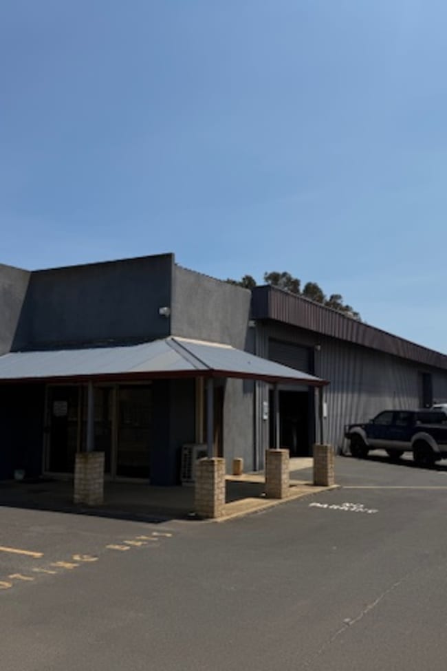 16 Yookson Road Picton WA 6229