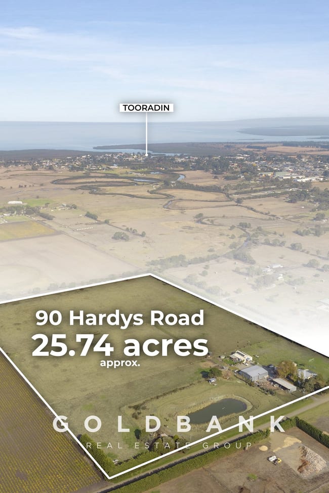 90 Hardys Road Tooradin VIC 3980