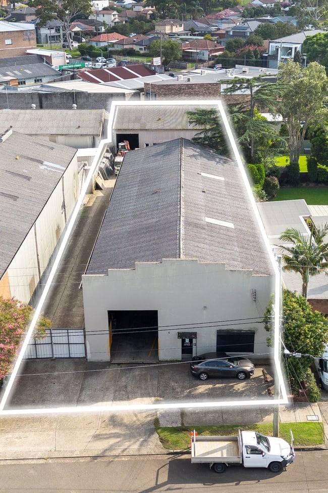 6 Barry Avenue Mortdale NSW 2223