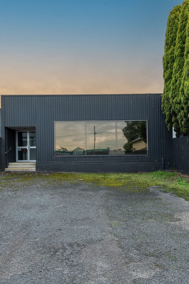 16 Roughead Street Leongatha VIC 3953