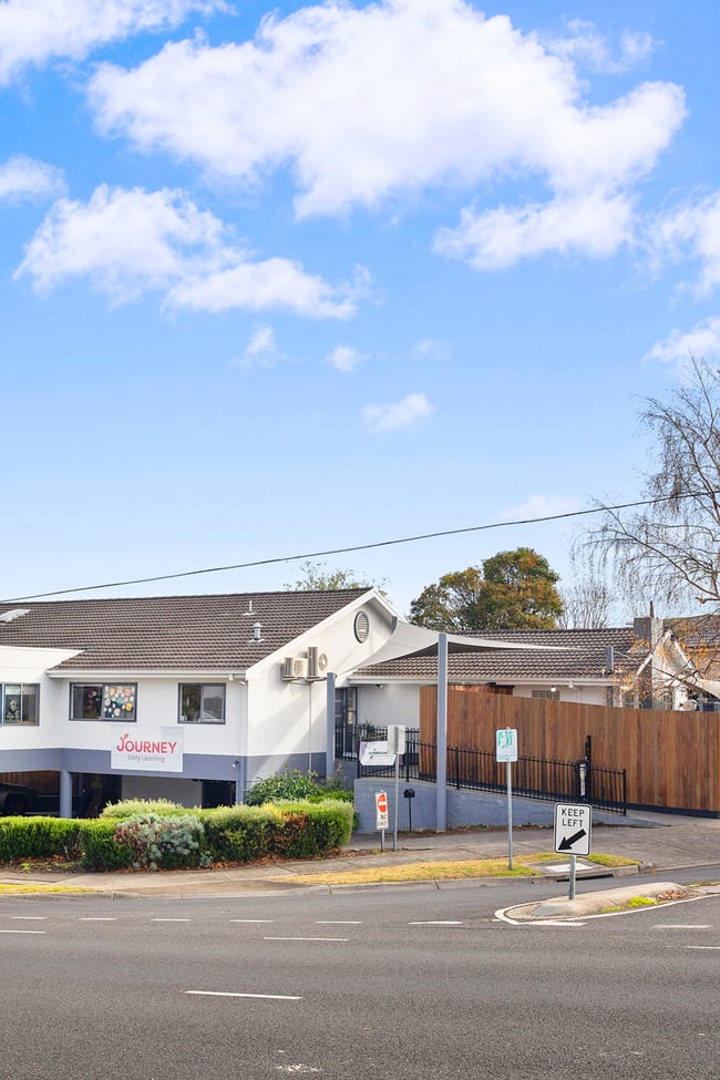271 Thompsons Road Templestowe Lower VIC 3107