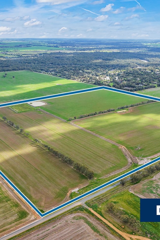 Corner "River Block: O'Sullivan Roads Wharparilla VIC 3564