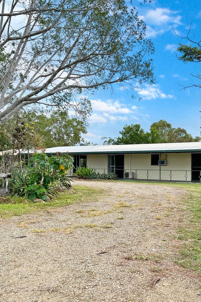 193 Airstrip Road Nebo QLD 4742