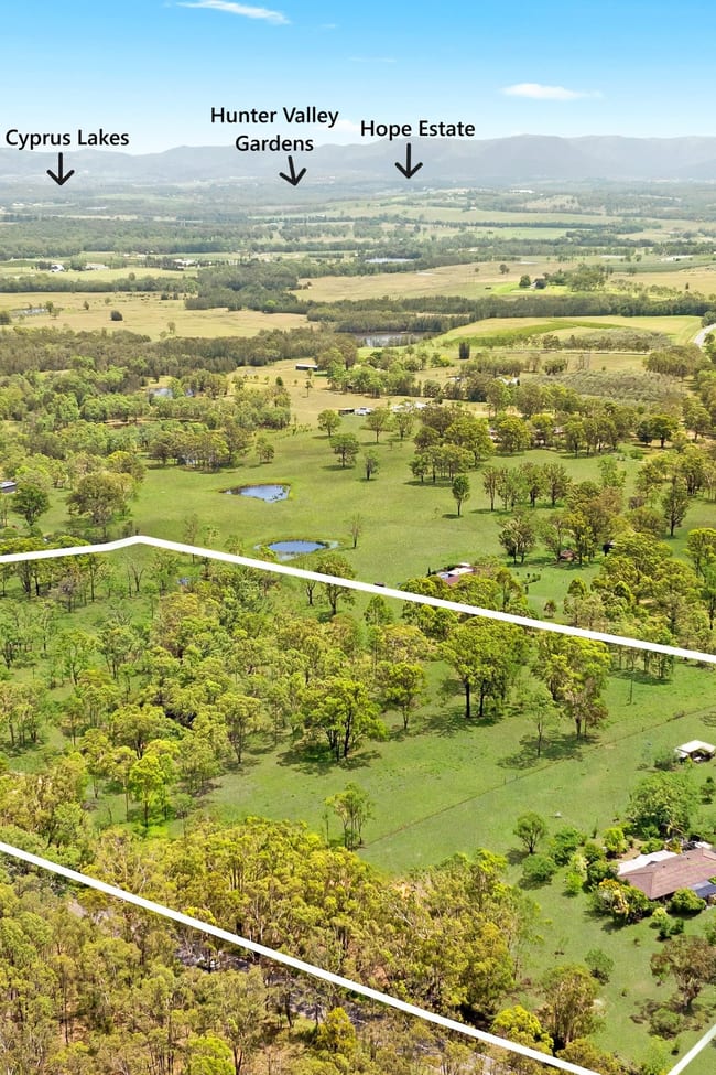 5 Wilderness Road Lovedale NSW 2325 5 Wilderness Road Lovedale NSW 2325