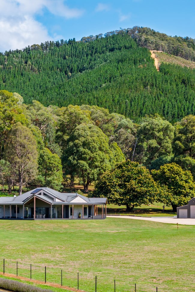 67 Jagoes Gully Road Wandiligong VIC 3744