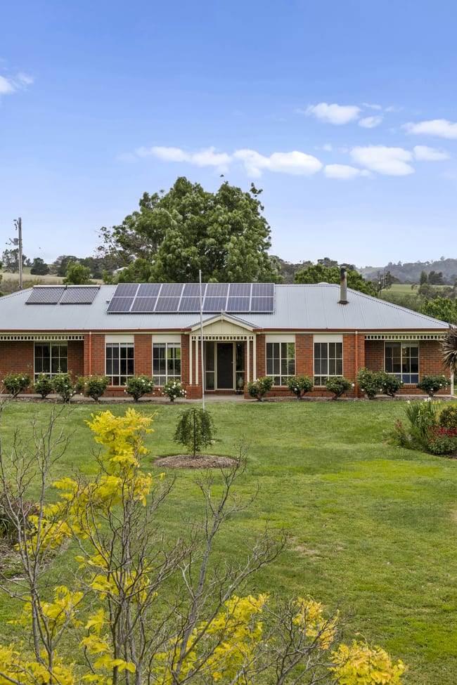 403 Polly McQuinns Road Strathbogie VIC 3666