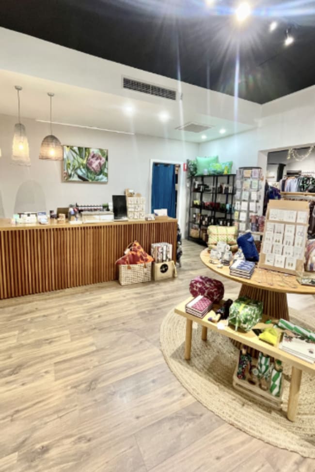 Shop 2/30-32 Mcadam Square Croydon Hills VIC 3136