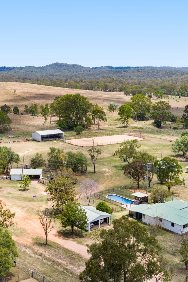 160 Rocky Gully Road Crows Nest QLD 4355 160 Rocky Gully Road Crows Nest QLD 4355