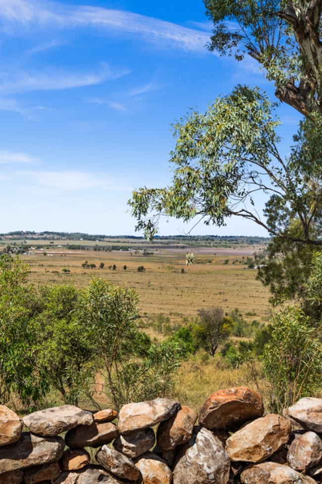 4530 Gore Highway Yarranlea QLD 4356