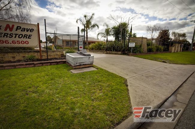 62-64 Vesper Drive Narre Warren VIC 3805 62-64 Vesper Drive Narre Warren VIC 3805