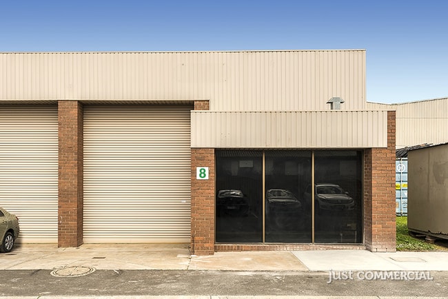 8/4-6 Coora Road Oakleigh South VIC 3167
