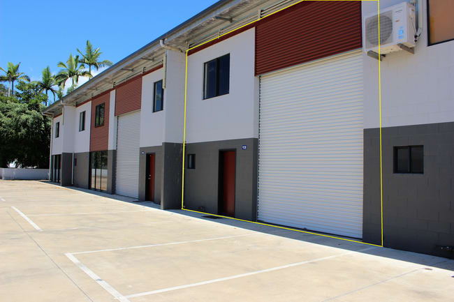 13/38-42 Pease Street Manoora QLD 4870