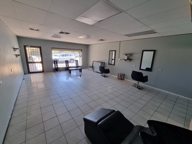Shop 4/ 180 Burton Rd Paralowie SA 5108