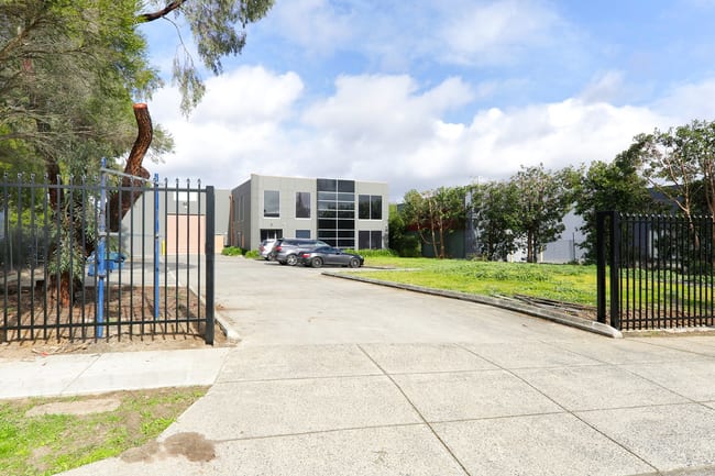 9 Mosrael Place Rowville VIC 3178 9 Mosrael Place Rowville VIC 3178