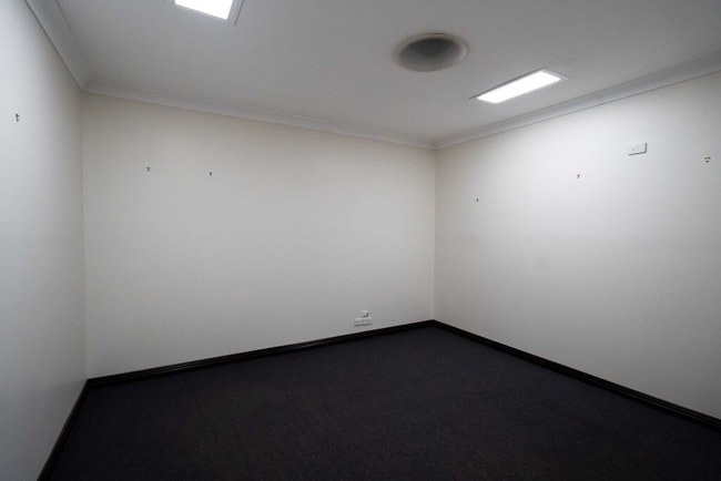 Office 1/324 Ruthven Street Toowoomba City QLD 4350 Office 1/324 Ruthven Street Toowoomba City QLD 4350