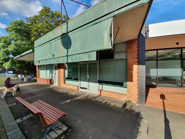 Shop 2/274 Macquarie Road Springwood NSW 2777 Shop 2/274 Macquarie Road Springwood NSW 2777