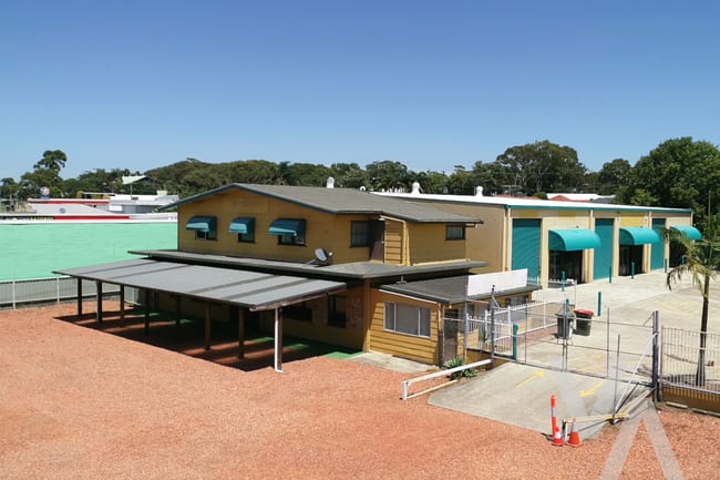 1/386-390 Pacific Highway Belmont NSW 2280 1/386-390 Pacific Highway Belmont NSW 2280