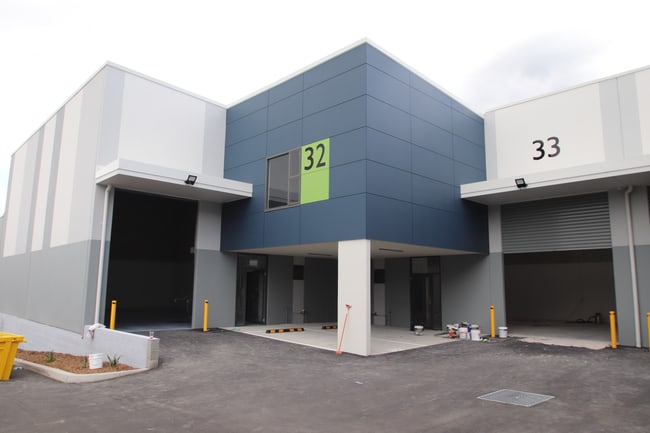 32 & 33/10-12 Sylvester Avenue Unanderra NSW 2526 32 & 33/10-12 Sylvester Avenue Unanderra NSW 2526