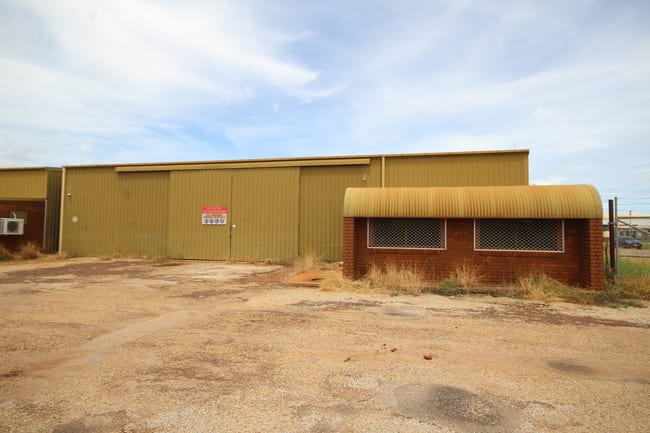 2/50 Crawford Street Katherine NT 0850 2/50 Crawford Street Katherine NT 0850