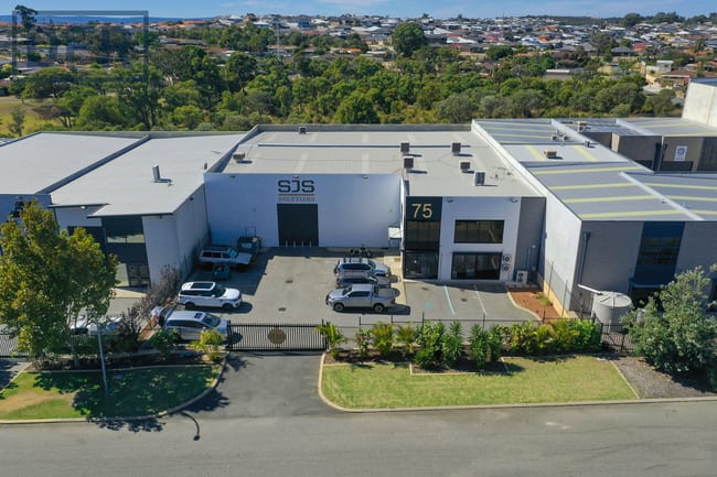 75 Erceg Road Yangebup WA 6164 75 Erceg Road Yangebup WA 6164