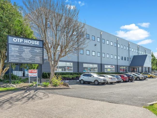 Ground Floor Suite 3/10 Bradford Close Kotara NSW 2289 Ground Floor Suite 3/10 Bradford Close Kotara NSW 2289