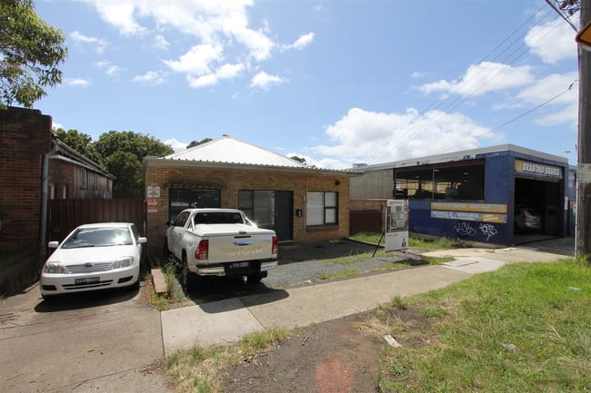 2 Arcadia Street Penshurst NSW 2222 2 Arcadia Street Penshurst NSW 2222