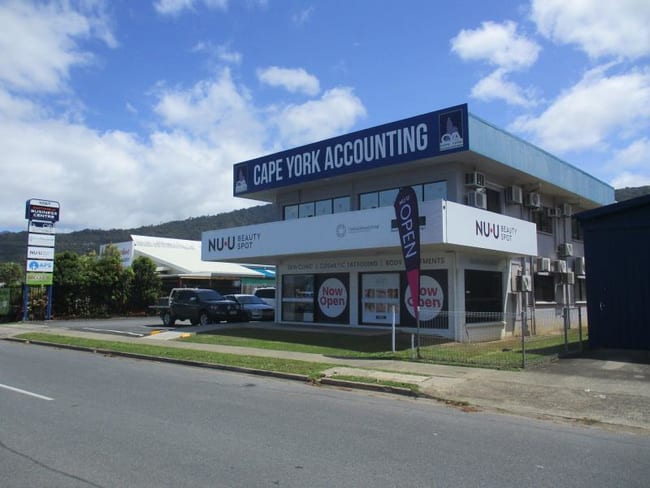 Suite 5/1057 Captain Cook Highway Smithfield QLD 4878 Suite 5/1057 Captain Cook Highway Smithfield QLD 4878