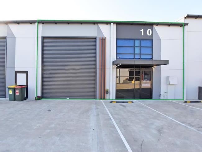 Unit 10/103 Stenhouse Drive Cameron Park NSW 2285 Unit 10/103 Stenhouse Drive Cameron Park NSW 2285