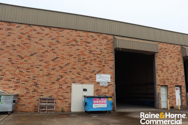 Unit 18/314 Hoxton Park Road Prestons NSW 2170 Unit 18/314 Hoxton Park Road Prestons NSW 2170