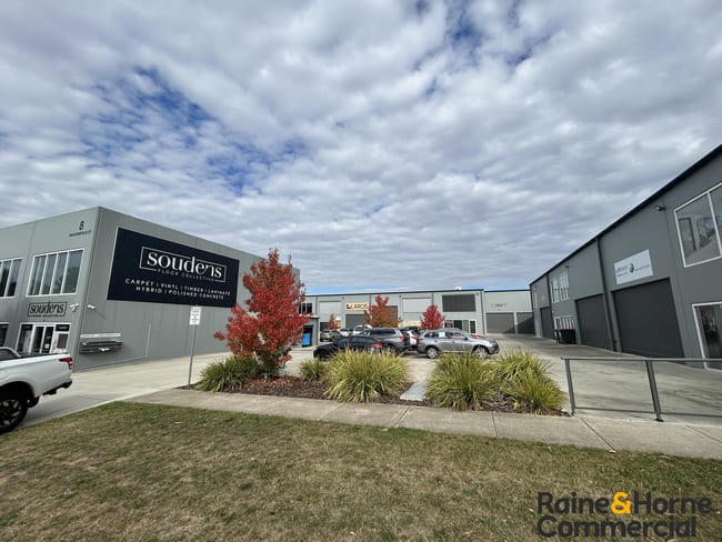 8/8 Beaconsfield Street Fyshwick ACT 2609