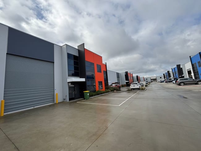 3 Trinity Way Pakenham VIC 3810 3 Trinity Way Pakenham VIC 3810