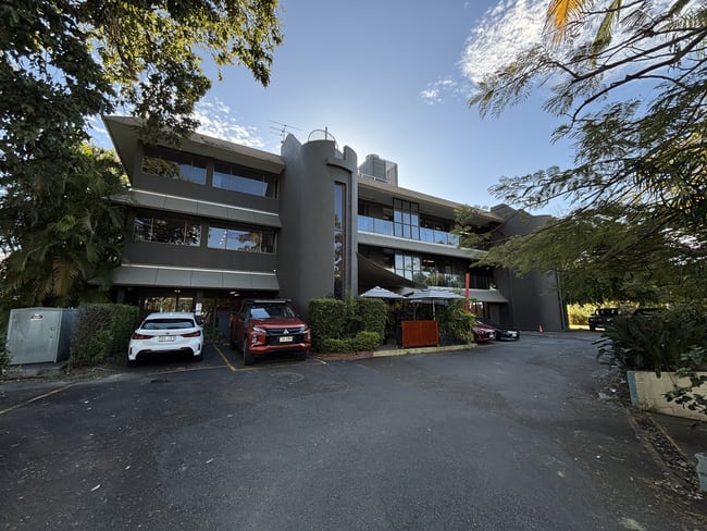 1/11 Karp Court Bundall QLD 4217 1/11 Karp Court Bundall QLD 4217