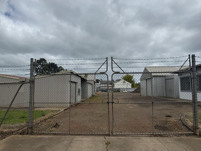 18-20 Mt Napier Road Hamilton VIC 3300