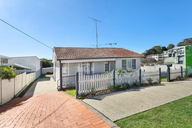 4 Tomaree Street Nelson Bay NSW 2315 4 Tomaree Street Nelson Bay NSW 2315