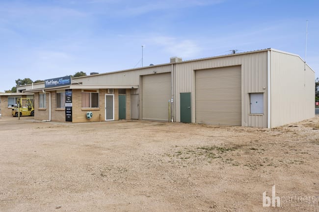 Shed 1/1384 Old Sturt Highway Berri SA 5343 Shed 1/1384 Old Sturt Highway Berri SA 5343
